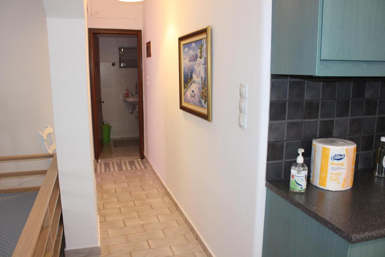 Aaron Apartments Ферма Экстерьер фото
